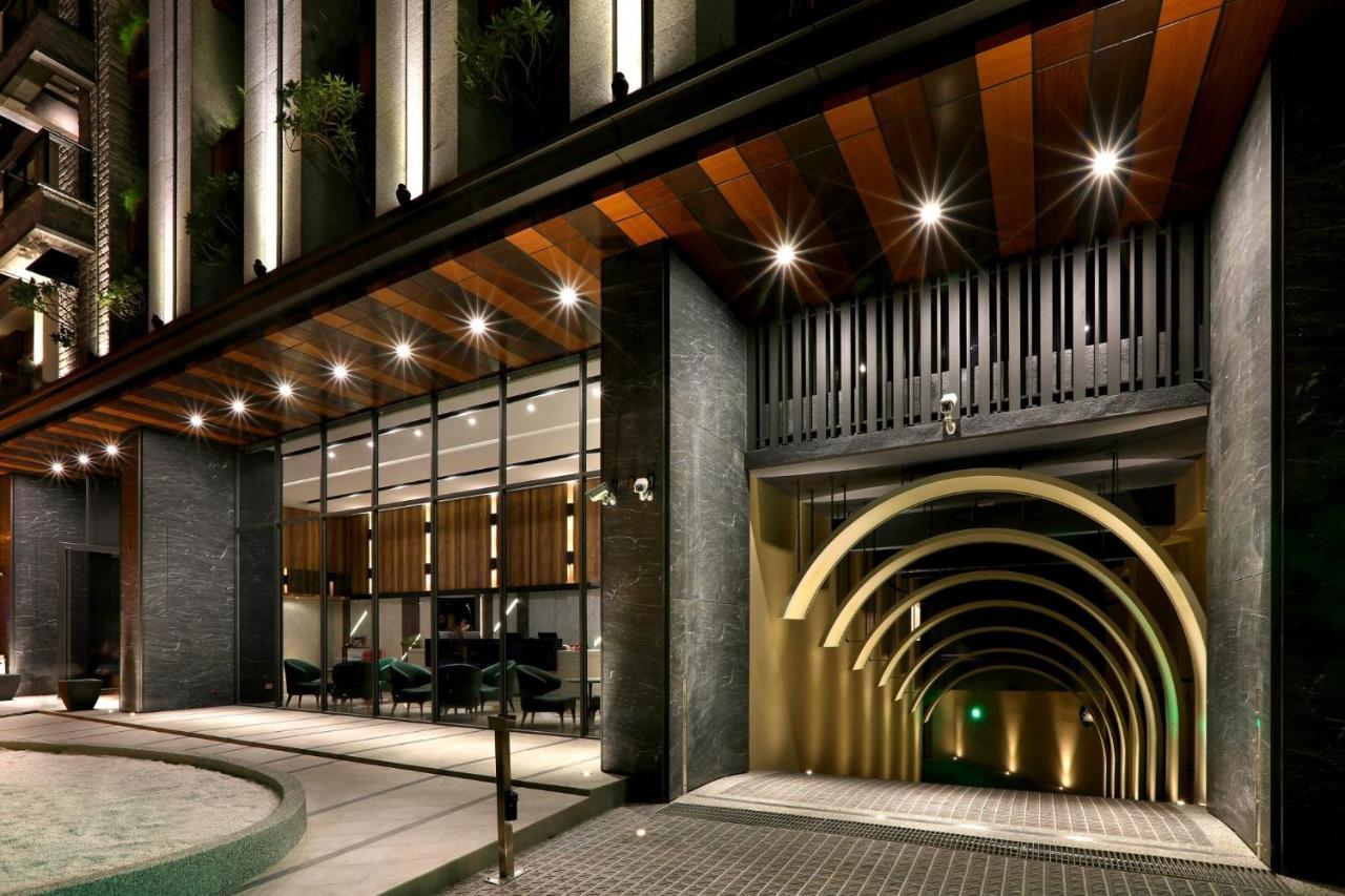 Kun Hotel Taichung Exterior photo